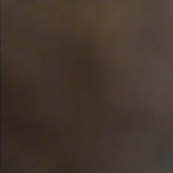 Meet your Posher, Ariel - Picture 1 of 1